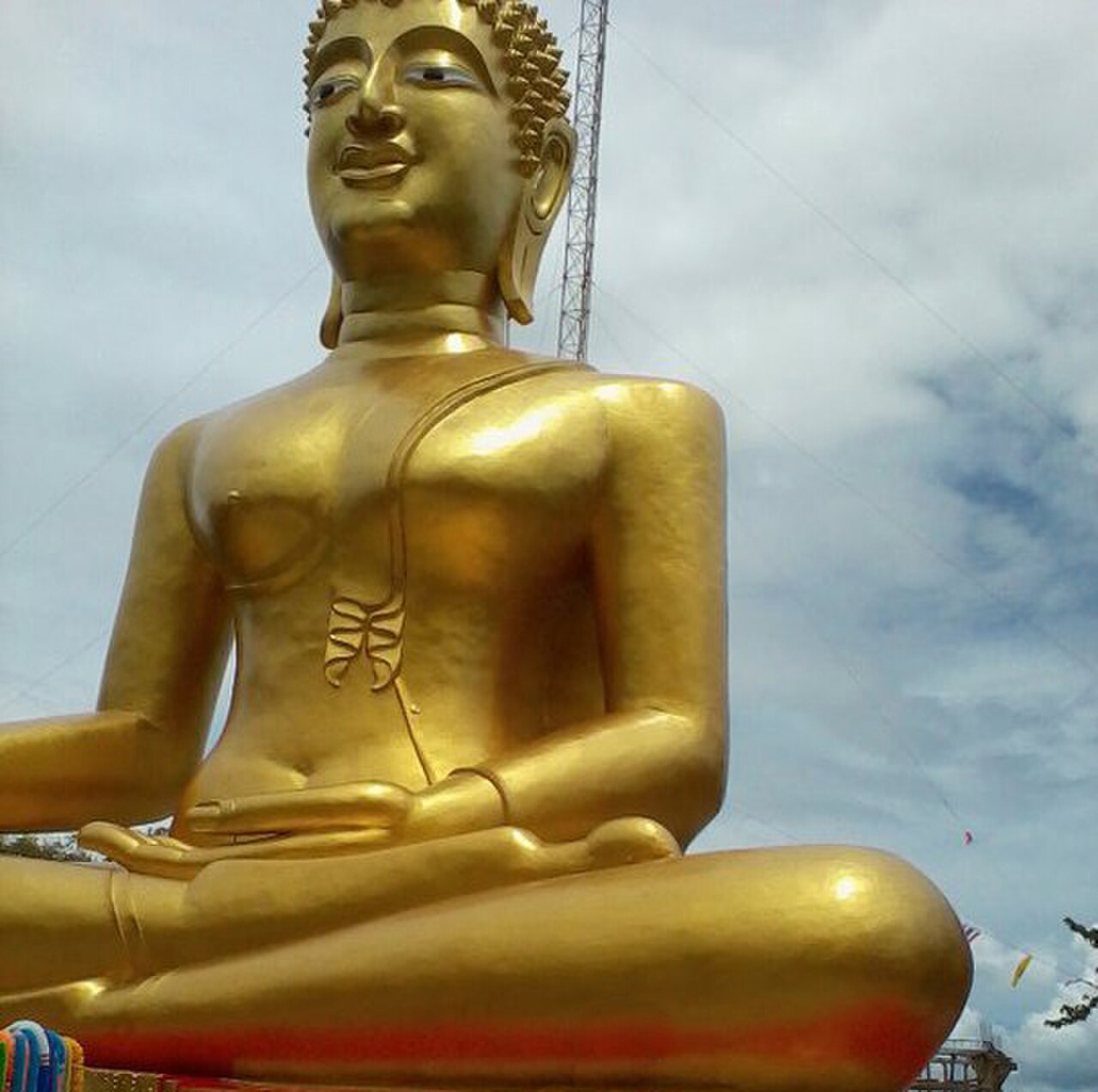 Golden Buddha at Wat Khao Phra Yai